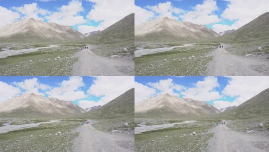 在科拉(yatra)仪式的第一天参观神圣的冈仁波齐山。西藏西部阿里风光。高清在线视频素材下载