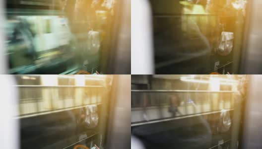 日落时从火车窗口看到的景色高清在线视频素材下载