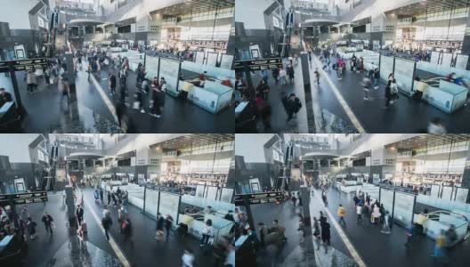 4k时光流逝:日本京都车站的乘客高清在线视频素材下载