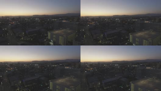 洛杉矶市中心上空的夜间航拍高清在线视频素材下载