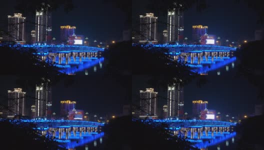 夜景时间照明三亚市滨江交通大桥全景4k中国海南高清在线视频素材下载